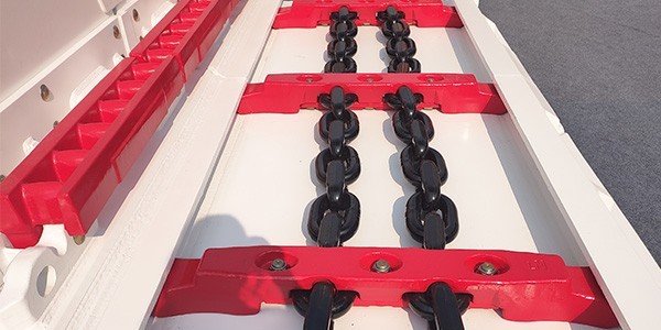 煤礦刮板輸送機(jī)鏈條張緊不一如何處理？_河南雙志