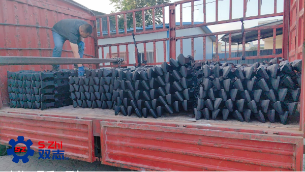 河南雙志：發(fā)貨忙不停，全力為客戶