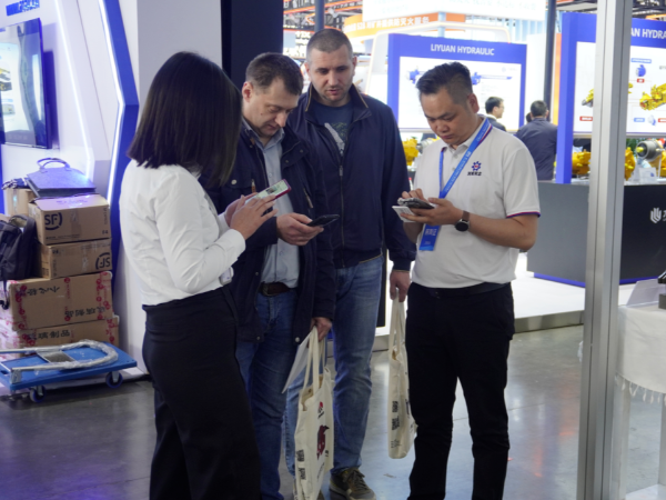 精彩繼續(xù)，直擊雙志礦展實況